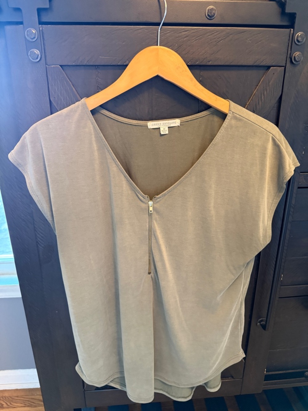 Essentials Olive-Grey Short Sleeve V-Neck Zip Top